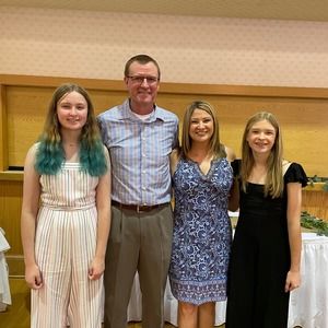 Meet your Posher, Beth